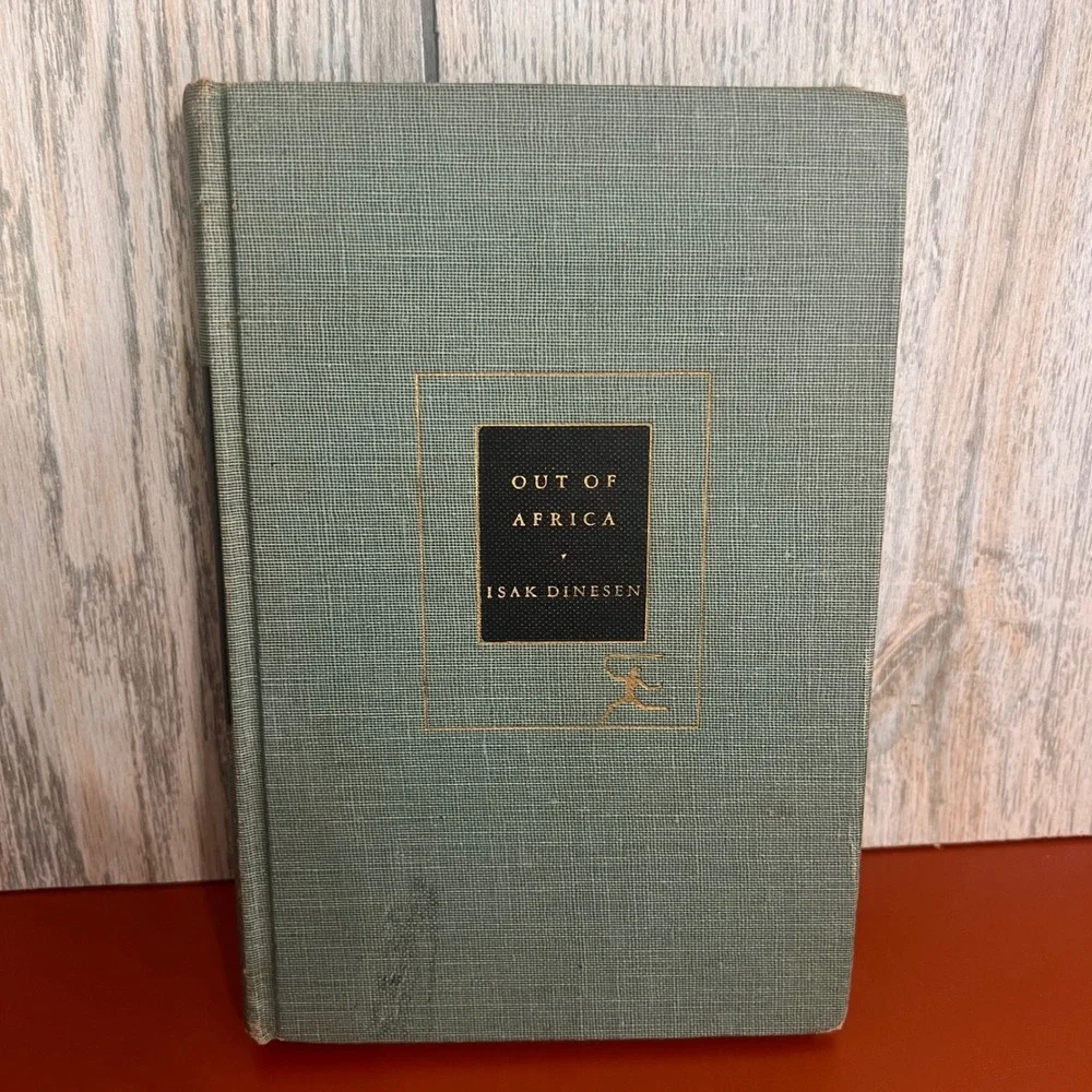 Out of Africa Isak Dinesen Modern Library 1952 Hardcover Green Cloth Vtg Book